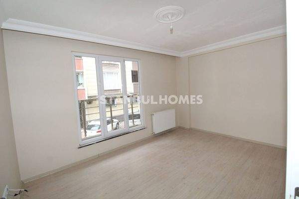 1-Bedroom Flat Near Metrobus in Esenyurt