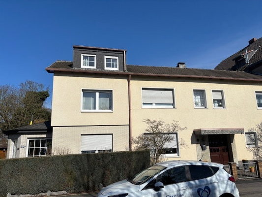 Eingang-Gebäudeteil2