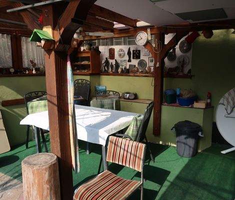 Überdachte Terrasse