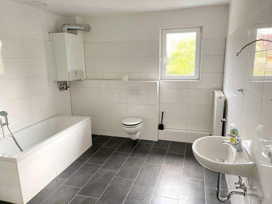 Badezimmer (Anbau 1. OG)