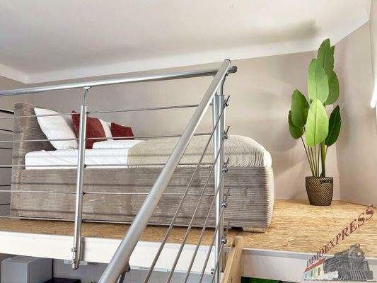 F5D376B5-FBA7-42FC-BFAA-A695C3F9108B