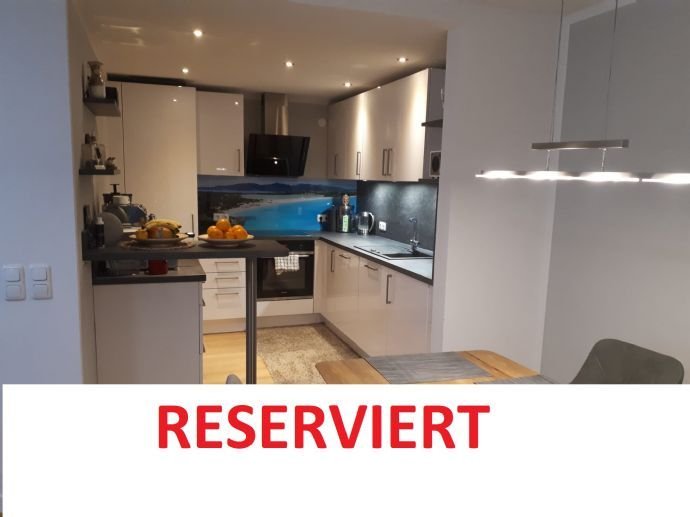 RESERVIERT ! Hochwertig sanierte 3 Zimmer-ETW mit großer Loggia im Zentrum von Kraiburg