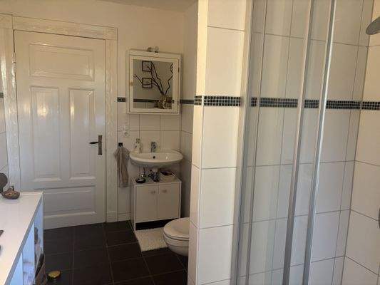 Wohnung OG - Bad Ansicht 2