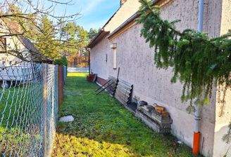 04 rechte Hausseite.jpg