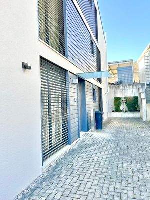 20260306_080035000_iOS 4.jpg