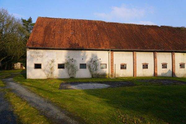 Stallgebäude Rückansicht