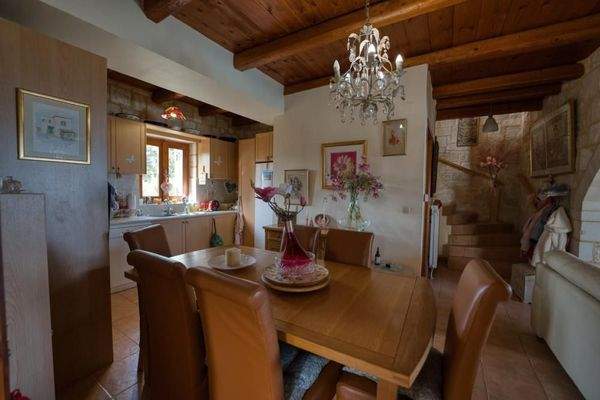 Kreta, Vamos: Möblierte Steinvilla mit Panoramablick auf Meer und Berge zu verkaufen