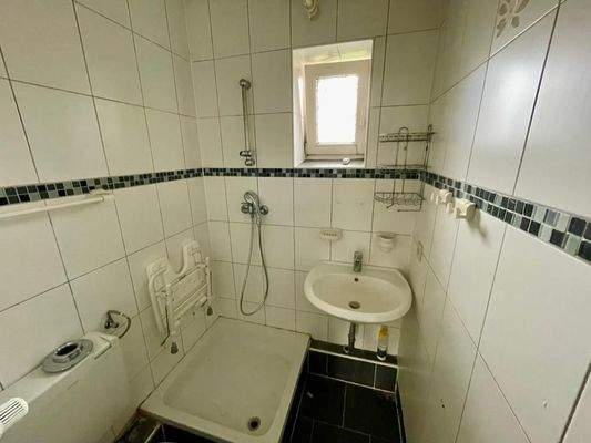 Duschbad mit Fenster