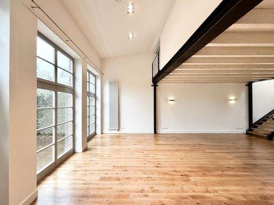 Wohnbereich mit Luftraum