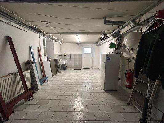 Waschküche und Heizungsraum