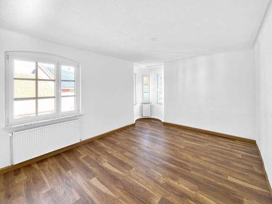 ZFH OG Wohnzimmer mit Erker