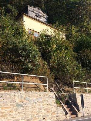 Treppe zur Trafostation