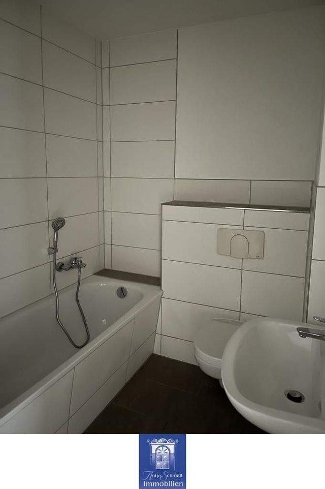 Individuelle Wohlfühlwohnung unterm Dach! - Foto 3