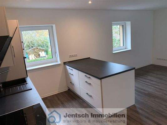 PHOTO-2022-04-24-18-04-21