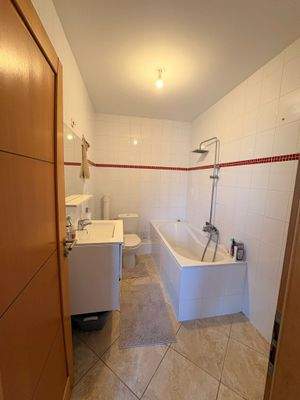 WhatsApp Image 2025-09-11 at 16.15.34(1).jpeg