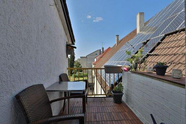  gemütlicher Nischenbalkon