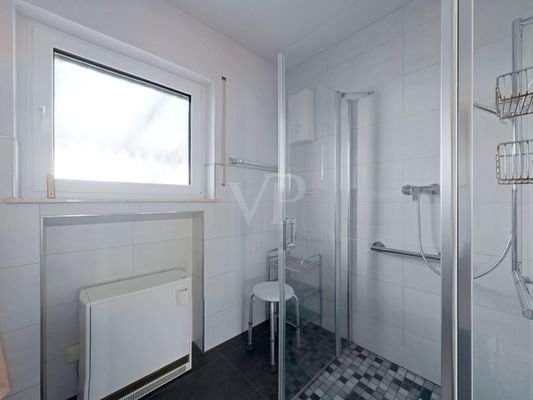 Badezimmer Erdgeschoss