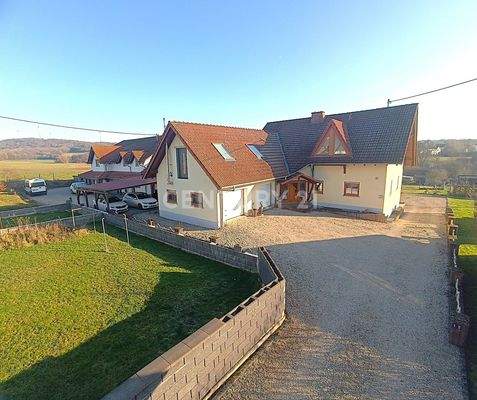 Die Frontansicht des Traumhauses