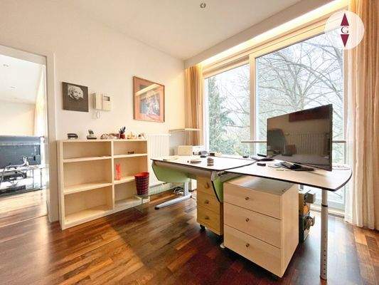 1-697 Büro 1 (1).jpg