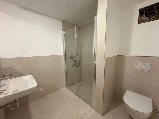 Duschbad obere Ebene