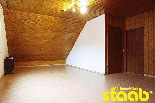 Zimmer im Dachgeschoss