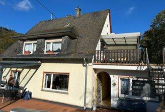 Seitansicht Zugang Wohnung EG