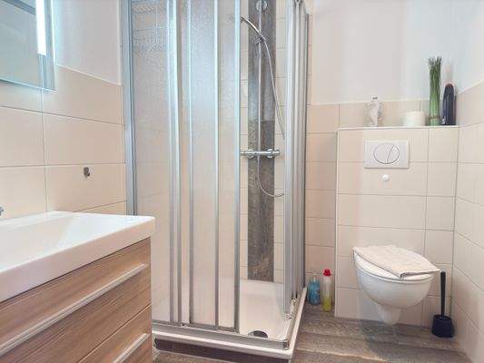 Duschbad im Erdgeschoss