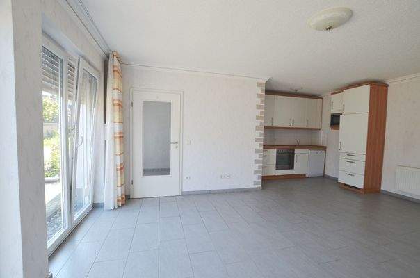 Wohnzimmer mit Küchenzeile