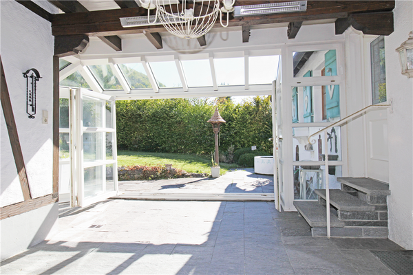 Schiebeelement für fließende