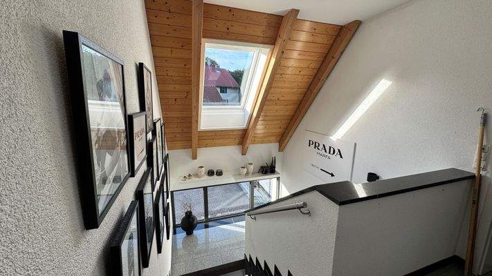 Treppenhaus / Neubau