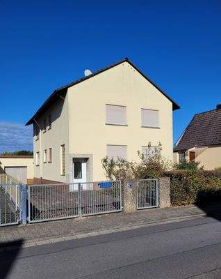 Haus_Straßenansicht