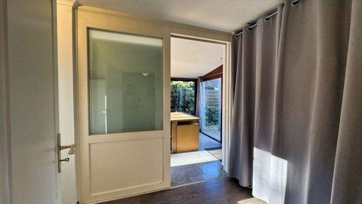 Durchgang zum "Büro"