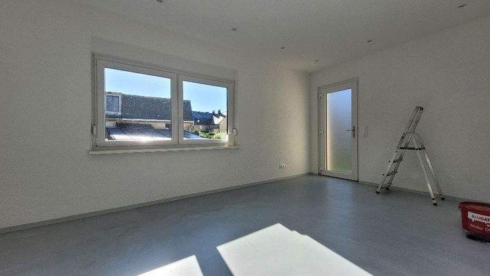 Wintergarten / Anbau mit Fb-Heizung (120m²)