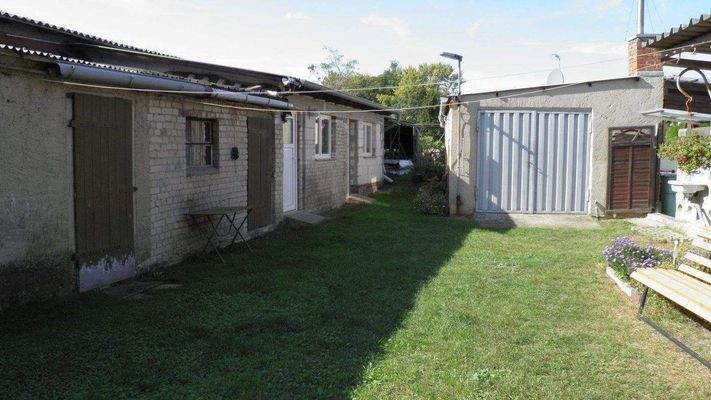 Nebengebäude für Lagerzwecke u. Werkstatt