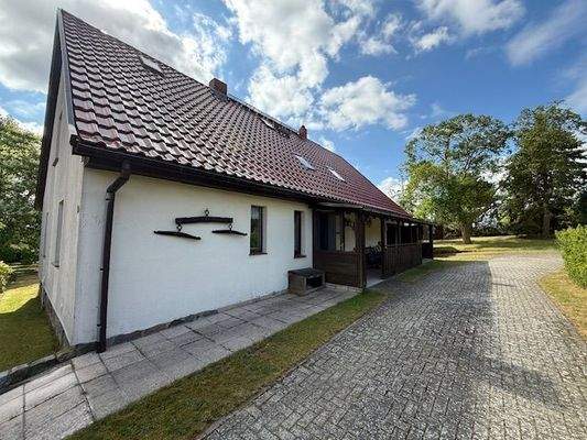 Einfamilienhaus Vorderansicht