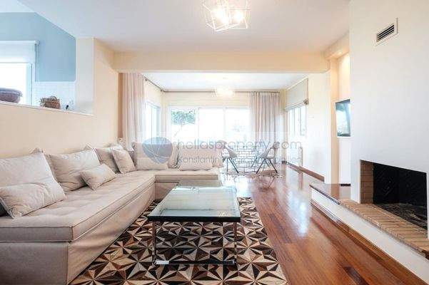 ff77719c-3eae-435b-aa25-0cfdd3f8ecb3