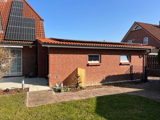 Rückseite Garage Werkraum