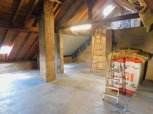 SB21 Dachboden-Speicher