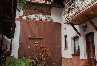 Hofansicht Hinterhaus und Scheune