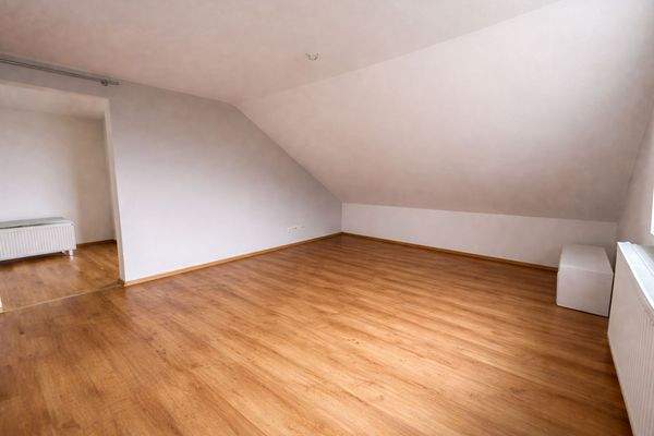 23 Schlafzimmer 1 OG