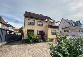 Wohn- und Geschäftshaus