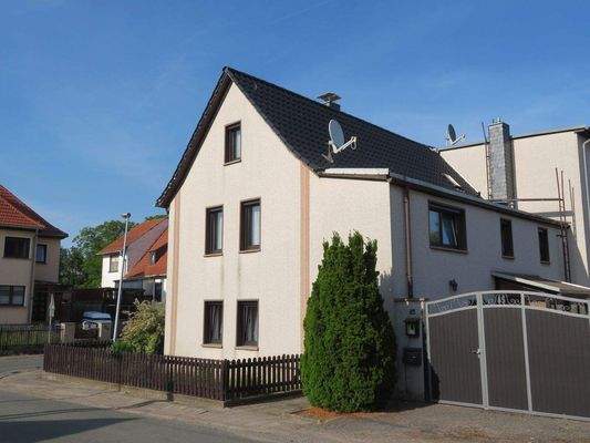 Haus-Ansicht von Süd-West