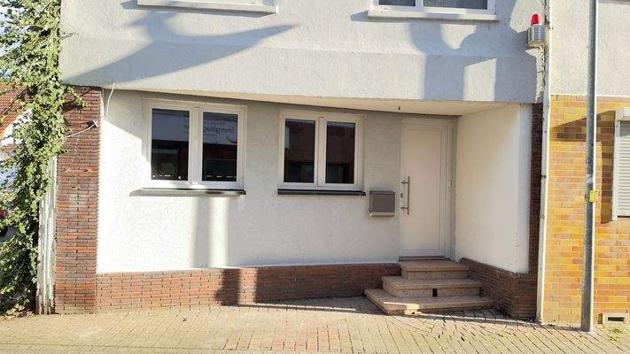 Eingang Parterre-Wohnung