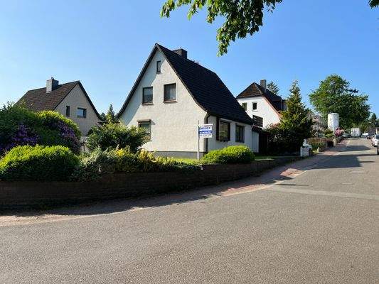 Blick von der Strasse