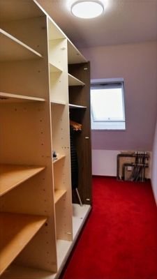 begehbarer Kleiderschrank