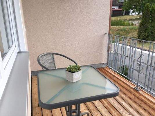 Wohnung 4: mit Balkon
