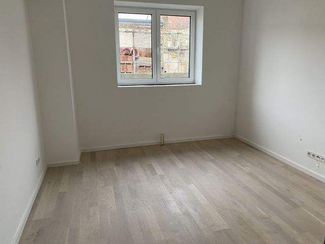 Neu sanierte attraktive 3-Zimmerwohnung mit Terrasse und Einbauküche zu vermieten! - Photo 1