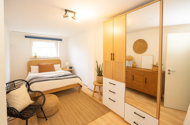 Schlafzimmer (Virtuell eingerichtet Beispiel)