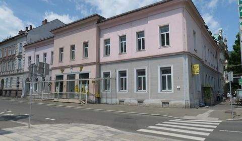 Leoben Halle, Leoben Hallenfläche