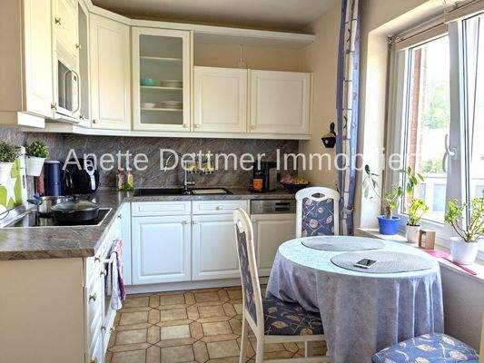 Küche mit Essplatz